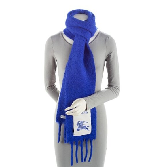 NWT GIFTABLE Burberry Fringe wool Scarf blue pristine condition - Picture 4 of 11